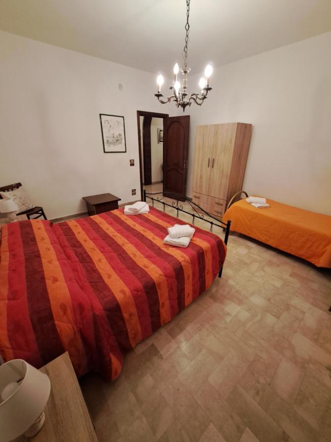 Casa Vacanza Pietro E Nina Lecce Luaran gambar